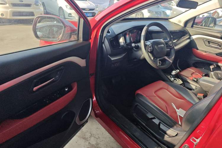 Used Haval H2s 2018 Red-Label 1.5T Dual-Clutch Elite Model