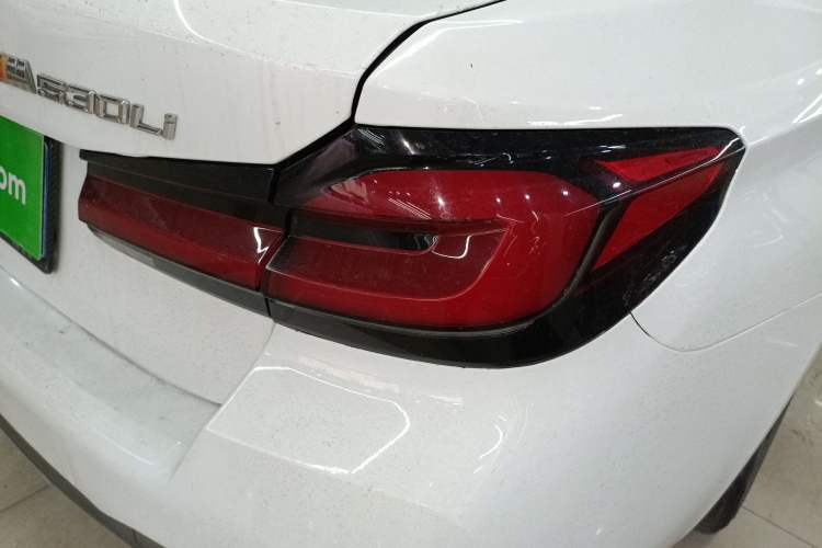 Used BMW 5 Series 2022 Second Facelift 530Li Leading Edition M Sport Package
