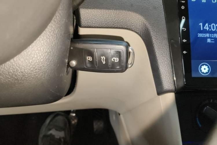 Used Skoda Rapid 2015 1.6L Automatic Smart Selection Model