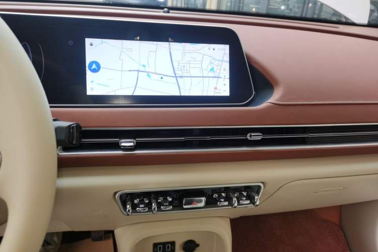 Used ORA Good Cat 2021 400km Standard Range Athena Edition Lithium-Ion Battery