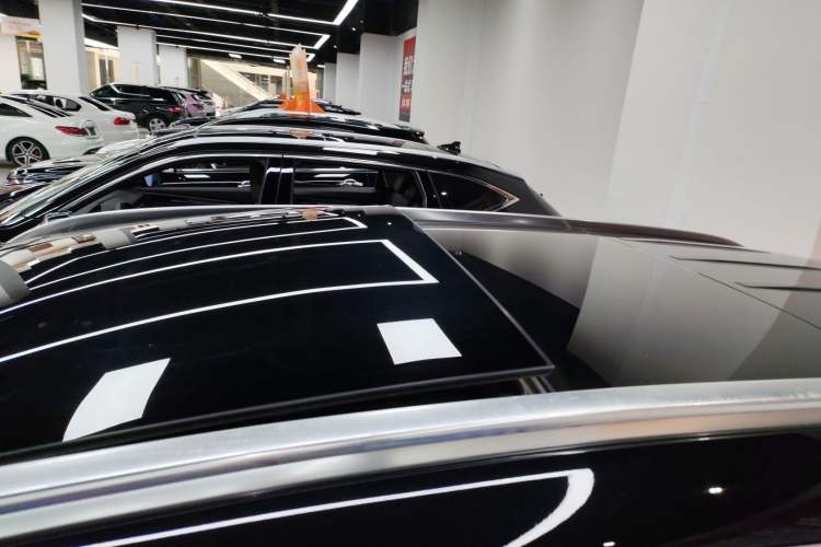 Used Mercedes-Benz GLC 2022 Facelift GLC 300 L 4MATIC Luxury Edition
