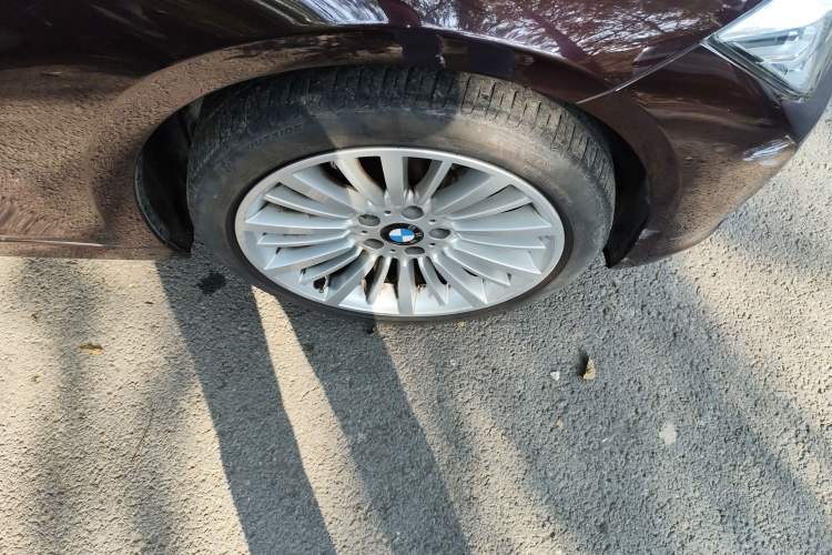 Used BMW 3 Series 2018 320Li Fashion Model
