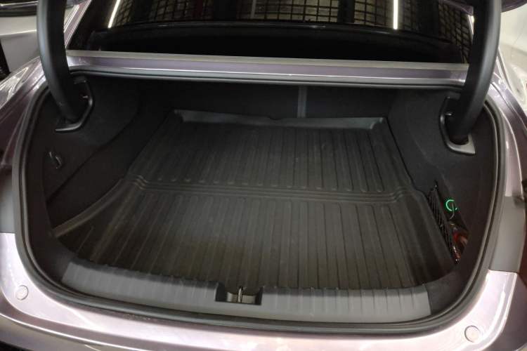 Used  SU7 2024 Rear-Drive Long-Range Intelligent Driving Version
