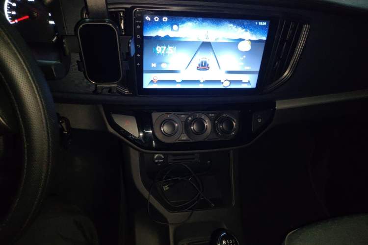 Used FORTHING Lingzhi 2025 M5 1.5T Long Wheelbase Comfort Version 7-Seater