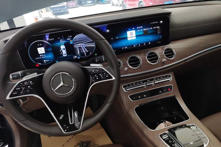 Used Mercedes-Benz E-Class 2023 Updated E 300 L Fashion Edition