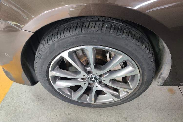 Used Mercedes-Benz E-Class 2018 Facelifted E 300 L Stylish Version
