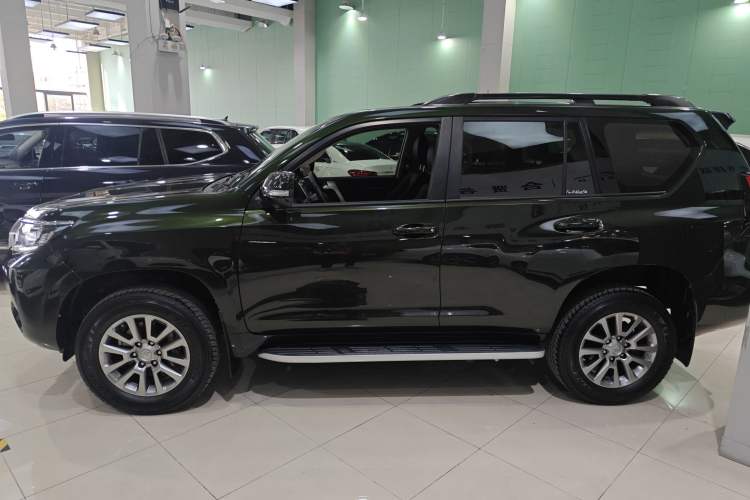 Used Toyota Prado 2018 3.5L Automatic TX-L NAVI with Rear-Mounted Spare Tire
