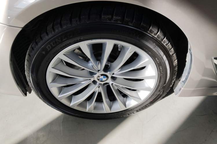 Used BMW 5 Series 2020 525Li Luxury Package