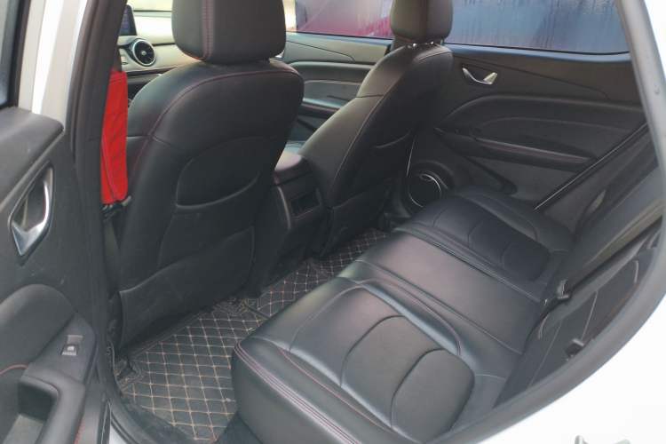 Used Dongfeng Fengon 500 2021 1.5L CVT Enjoyment Model