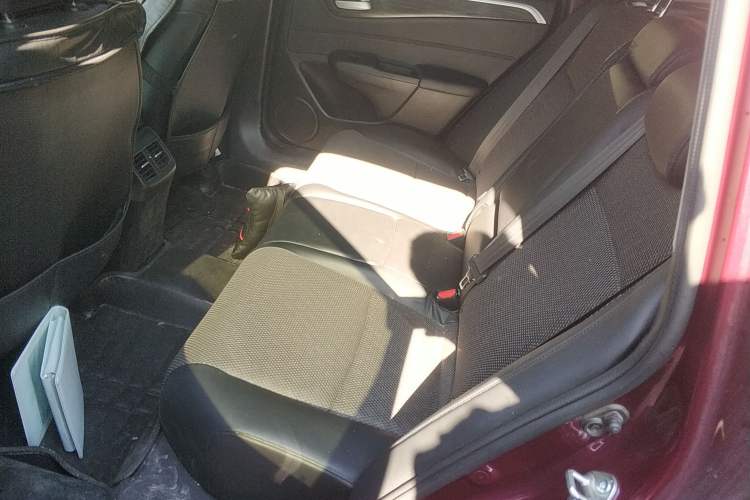 Used Honda Jade 2017 1.8L automatic Comfort version 5 seats
