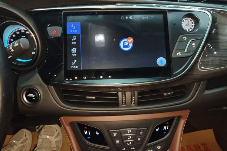 Used Buick Envision 2017 20T Two-Wheel Drive Luxury Model
