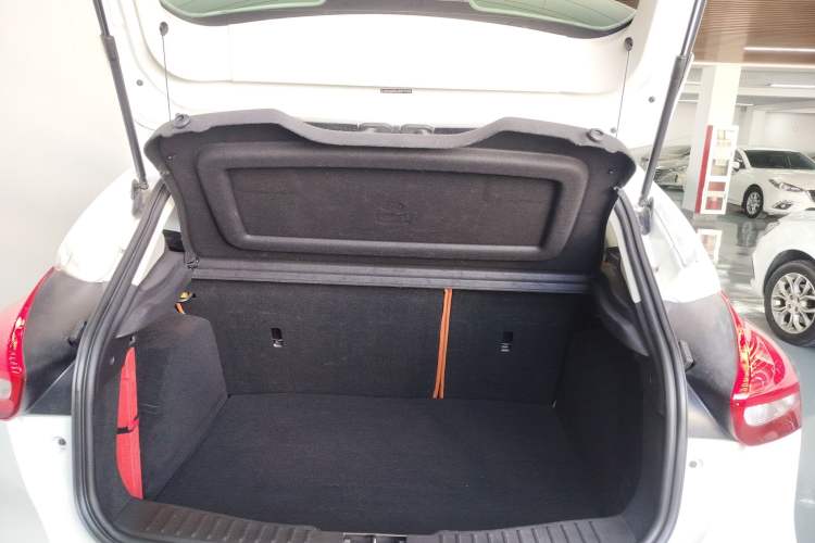 Used Ford Focus 2018 Hatchback Classic 1.6L Automatic Comfort Plus SmartDrive Edition