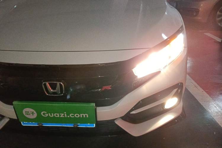 Used Honda Civic 2021 HATCHBACK 220TURBO CVT New Trendsetter