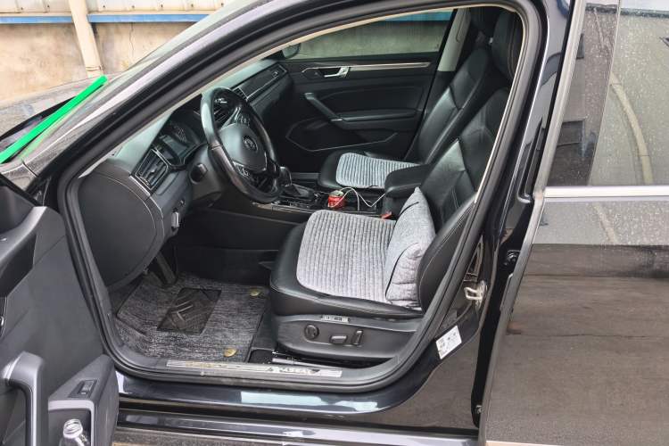 Used Volkswagen Passat 2017 330TSI DSG Prestige Edition