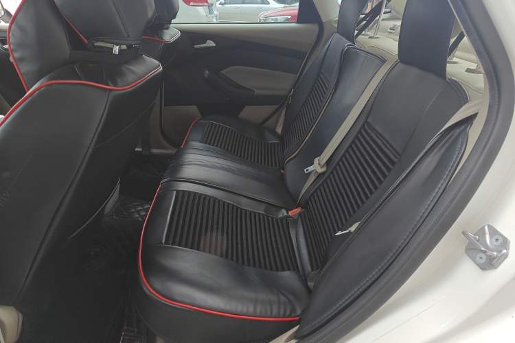 Used Ford Focus 2018 Sedan Classic 1.6L Automatic Comfort Plus Smart Drive Version
