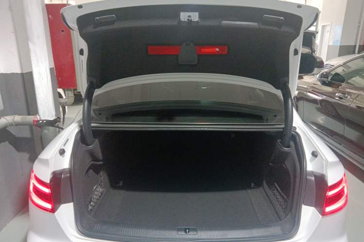 Used Audi A4L 2019 45 TFSI quattro Individual Sport Edition China VI
