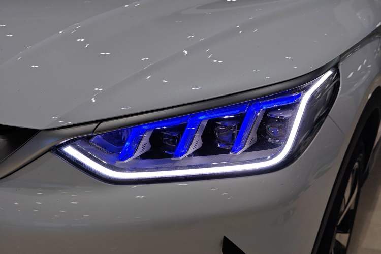 Used BYD Song PLUS New Energy 2023 Champion Edition EV 520KM Flagship Model
