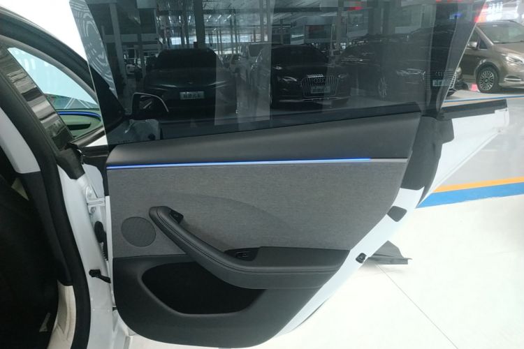 Used Tesla Model 3 2025 Rear-Wheel-Drive Version
