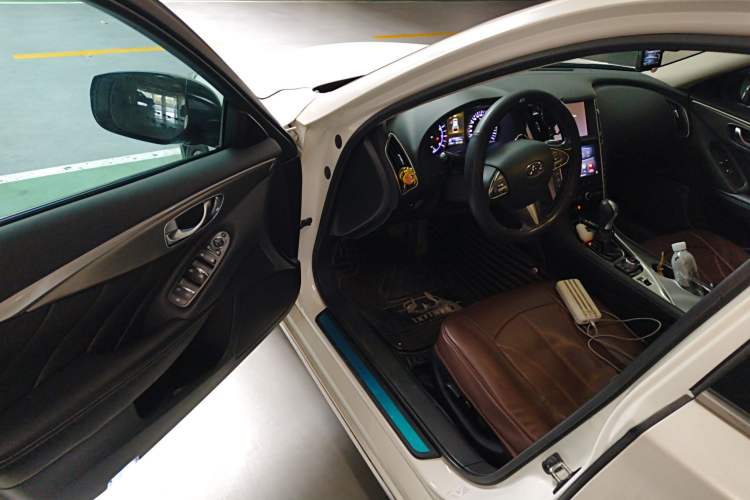 Used Infiniti Q50L 2016 2.0T Ambition Edition