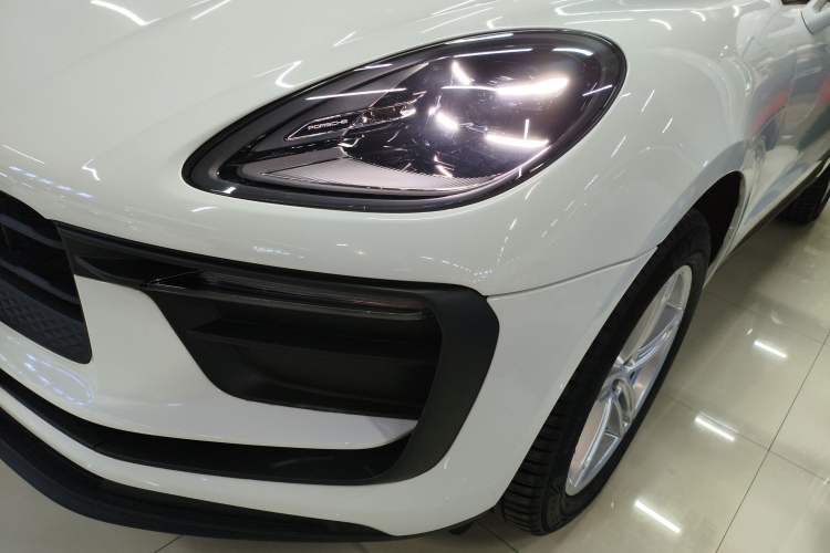Used Porsche Macan 2024 Macan 2.0T
