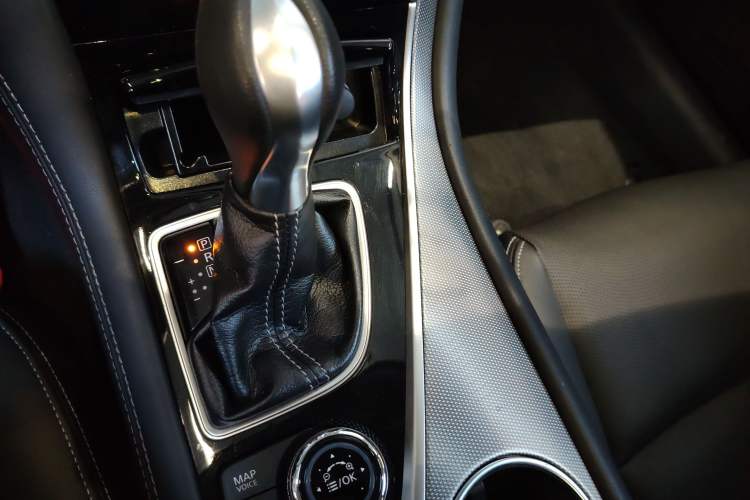 Used Infiniti Q50L 2016 2.0T Ambition Edition
