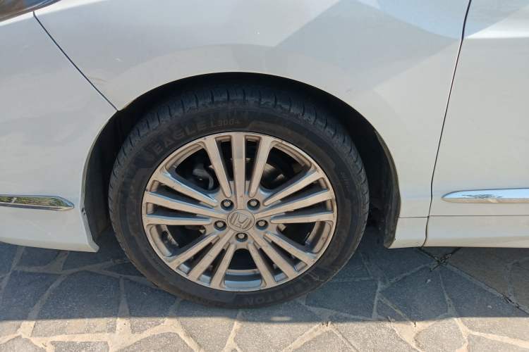 Used Honda Elysion 2016 2.4L Style Edition
