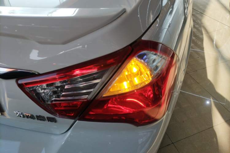 Used Venucia D50 2015 1.6L Automatic Fashion Edition