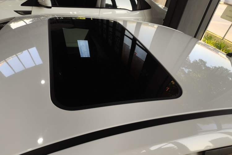 Used Kia Pegas 2020 1.4L Automatic Comfort Version with Sunroof
