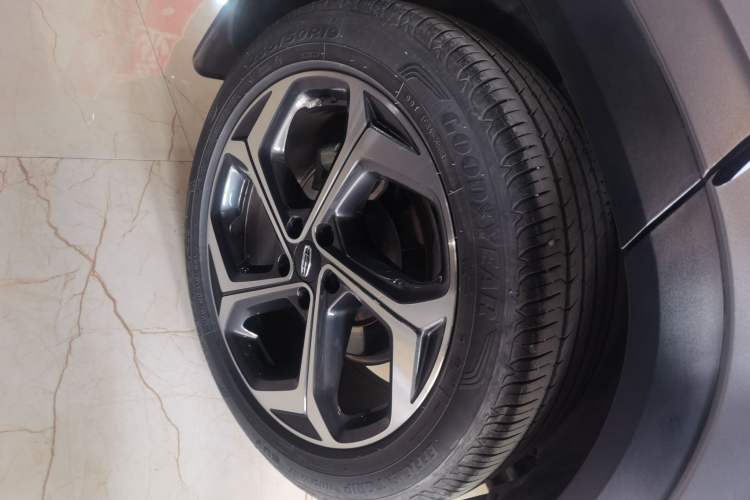 Used Geely Auto Monjaro L 2021 2.0TD DCT EVO Two-Wheel Drive Prestige Version
