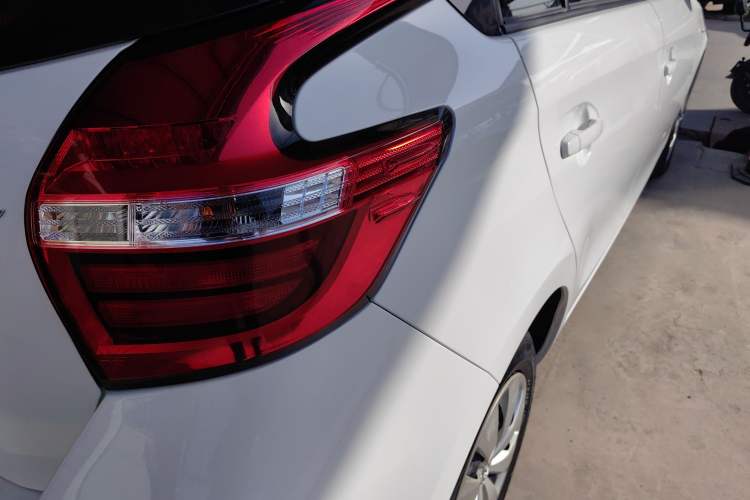 Used Toyota YARiS L 2016 Revised 1.5E CVT Charming Edition
