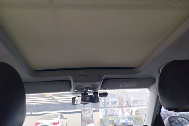 Used Volkswagen Tiguan L 2017 300TSI Automatic Two-Wheel Drive Silk Road Comfort Edition