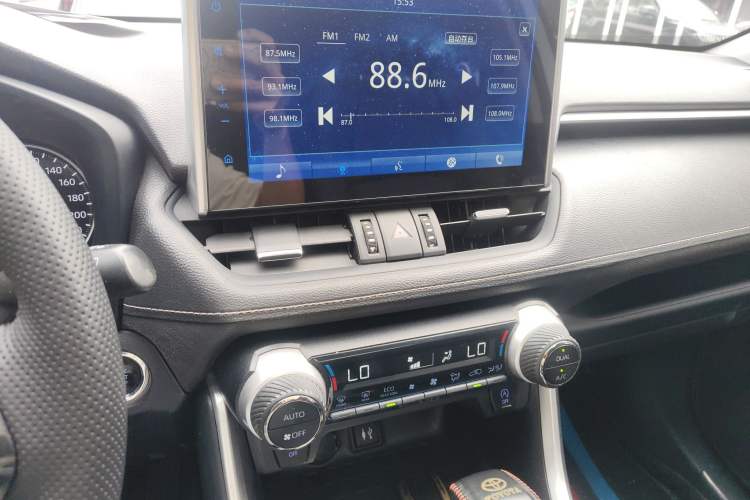 Used Toyota Wildlander 2022 2.0L CVT Four-Wheel Drive Luxury Edition
