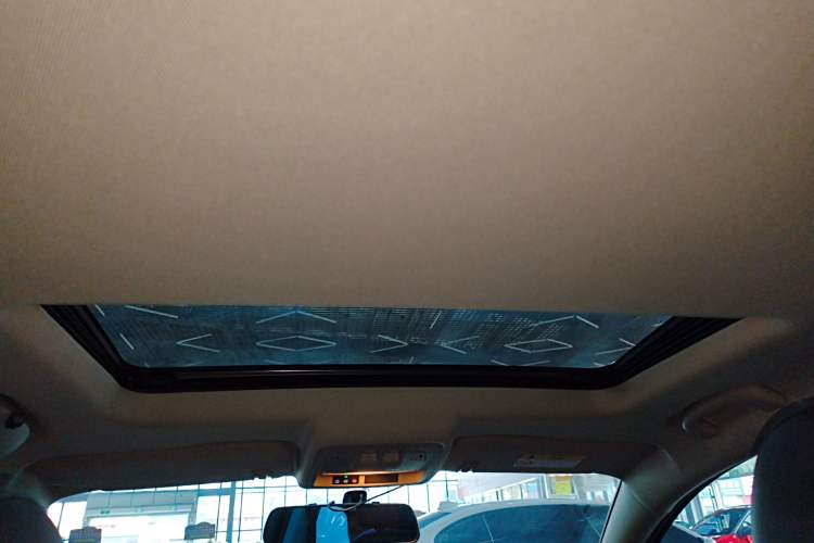 Used Buick Verano 2019 Sedan 20T Dual-Clutch Leading Model
