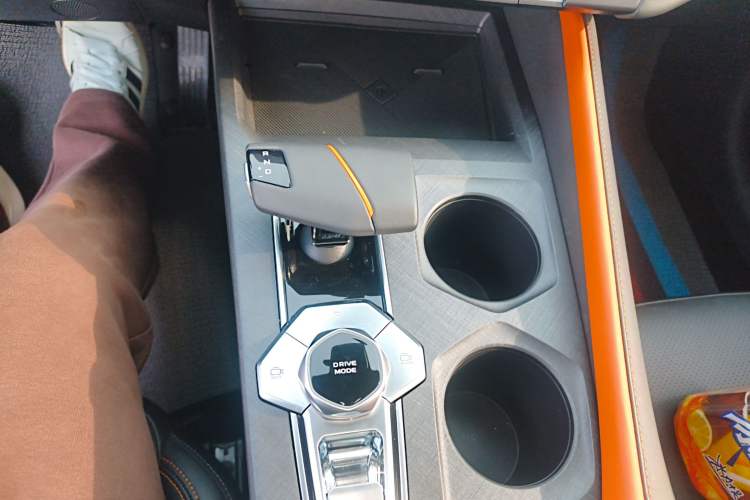 Used Changan UNI-V 2022 1.5T Prestige Version