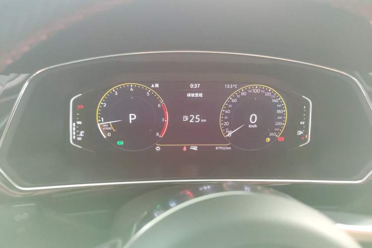 Used Volkswagen Tiguan L 2021 330TSI Automatic Two-Wheel Drive R-Line Enhanced Edition
