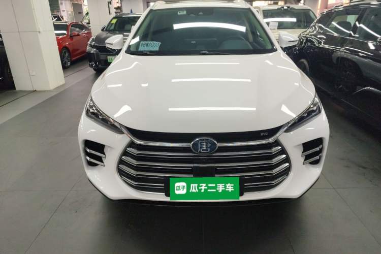 Used BYD Tang New Energy 2020 DM 2.0T Dual-Engine All-Wheel Drive Prestige 7-Seater China VI Standard
