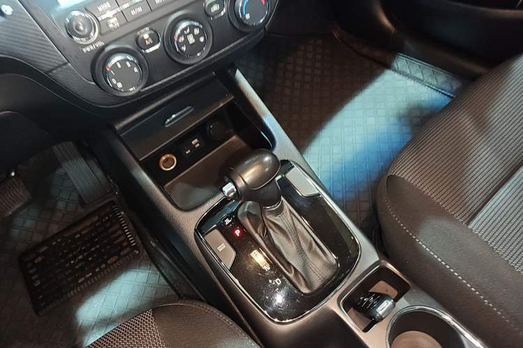 Used Kia K3 2016 1.6L Automatic GLS