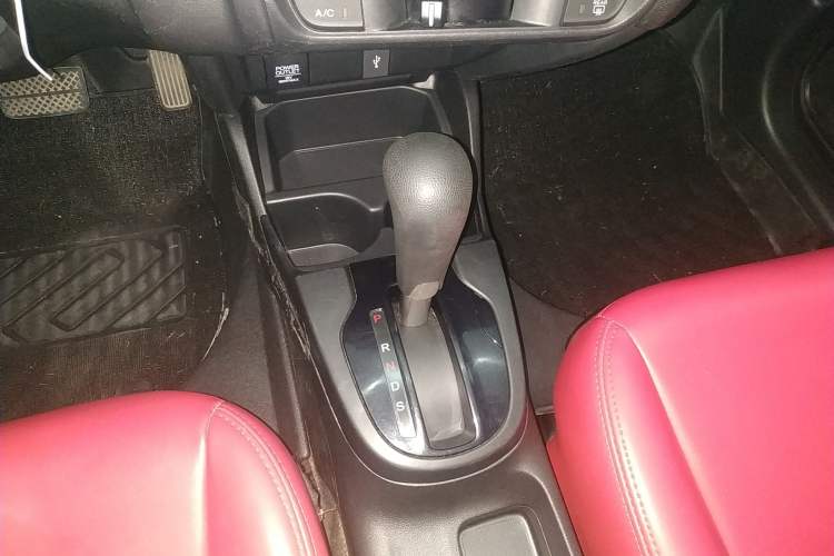 Used Honda Fit 2018 1.5L CVT Comfort Sunroof Version
