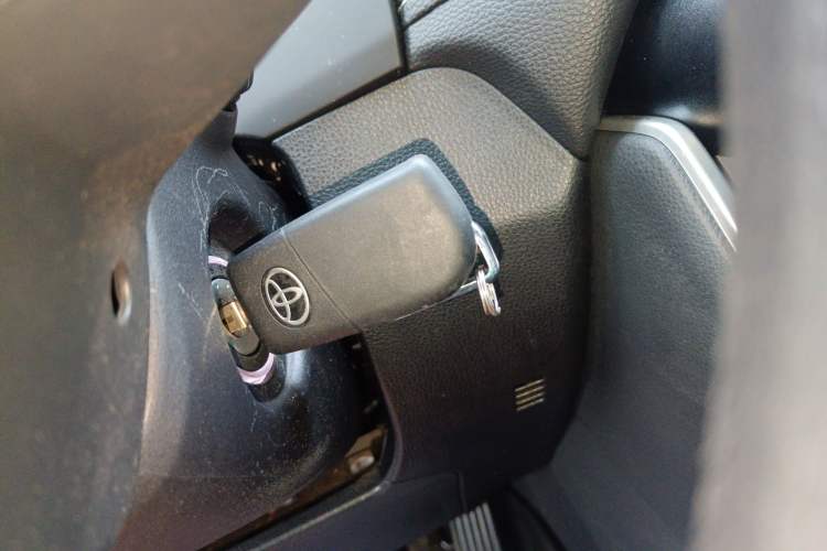 Used Toyota RAV4 2023 2.0L CVT Two-Wheel Drive Urban Edition
