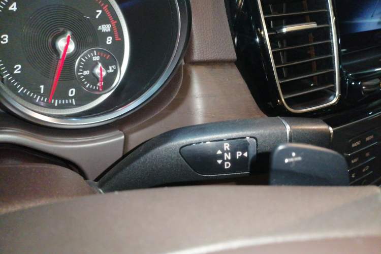 Used Mercedes-Benz GLE 2018 GLE 400 4MATIC Exclusive Edition
