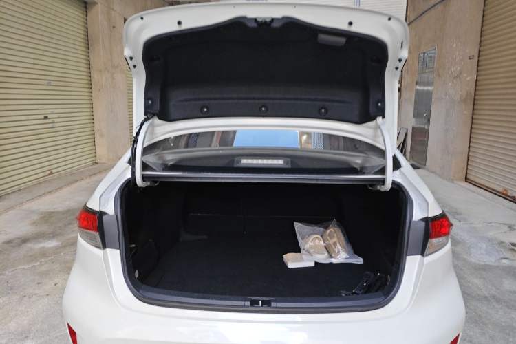 Used Toyota Levin 2019 185T CVT Entry-Level Version China VI Standard
