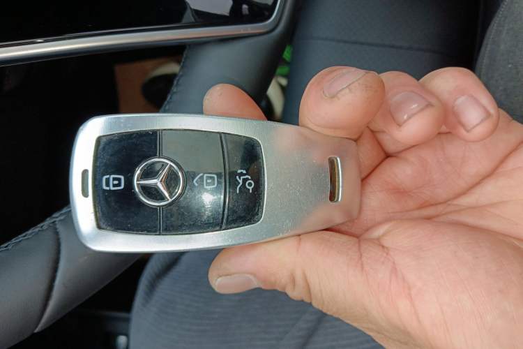 Used Mercedes-Benz E-Class 2022 E 260 L
