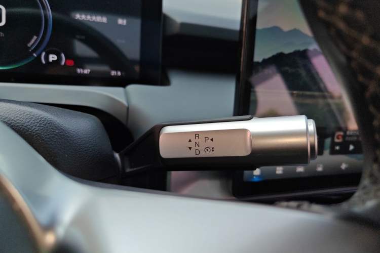 Used AION Y 2023 Plus 610 Enjoyment Edition Ternary Lithium
