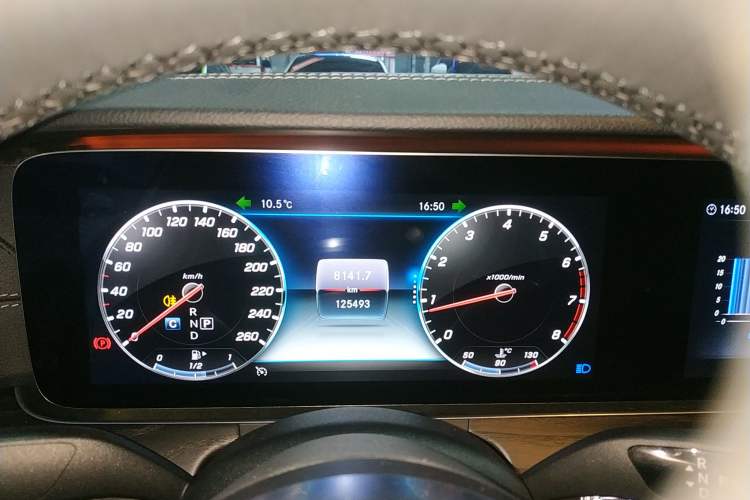 Used Mercedes-Benz E-Class 2020 E 300 L Sporty and Stylish Model
