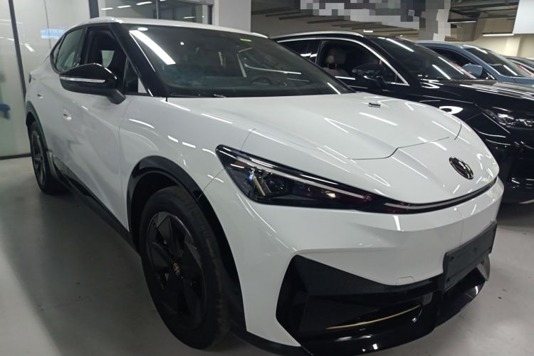 Used Volkswagen ID.UNYX 2024 Pro Long-Range Version