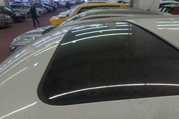 Used Geely Auto Emgrand X7 Sport 2021 Million Edition 1.8TD DCT Two-Wheel Drive Comfort Model
