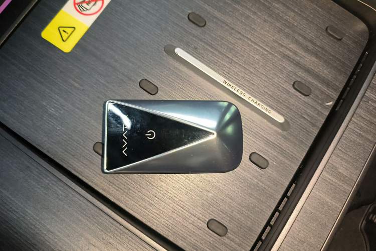 Used  12 2025 Ultra Extended-Range Edition
