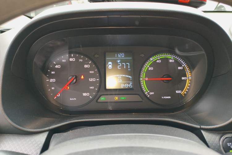 Used Roewe Clever 2022 311km QiQi BoBo Edition
