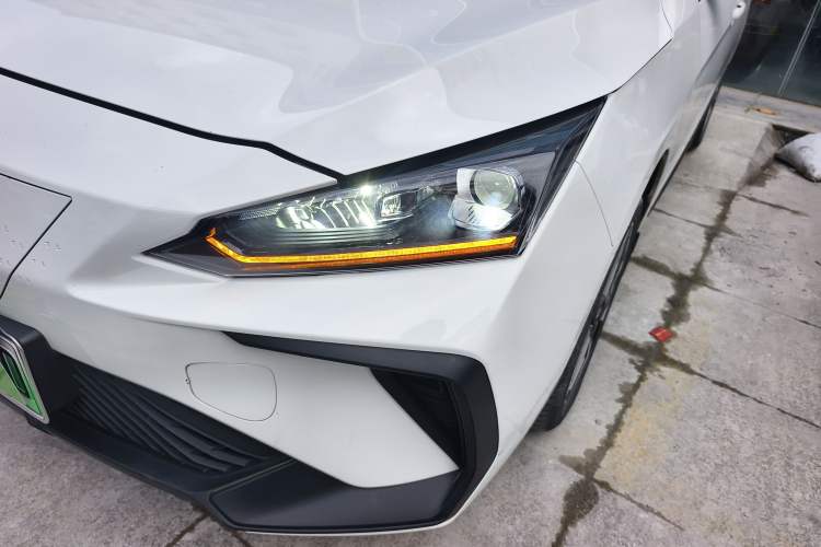 Used Dongfeng Aeolus E70 2023 Revised PRO Smart Drive Version
