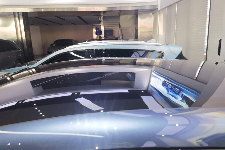 Used  YU7 2025 Ultra-Long Range All-Wheel Drive Pro Version
